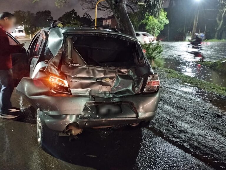 Siniestro vial en avenida Quaranta de Posadas: la niña de siete años continúa internada en la UTI de Pediatría, en estado crítico imagen-41