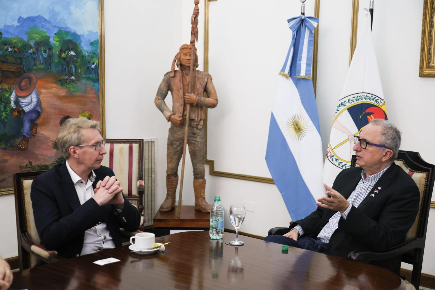 Passalacqua recibió al Embajador de Suecia y destacó las "fuertes coincidencias" en la defensa del ambiente y en futuros proyectos productivos imagen-4