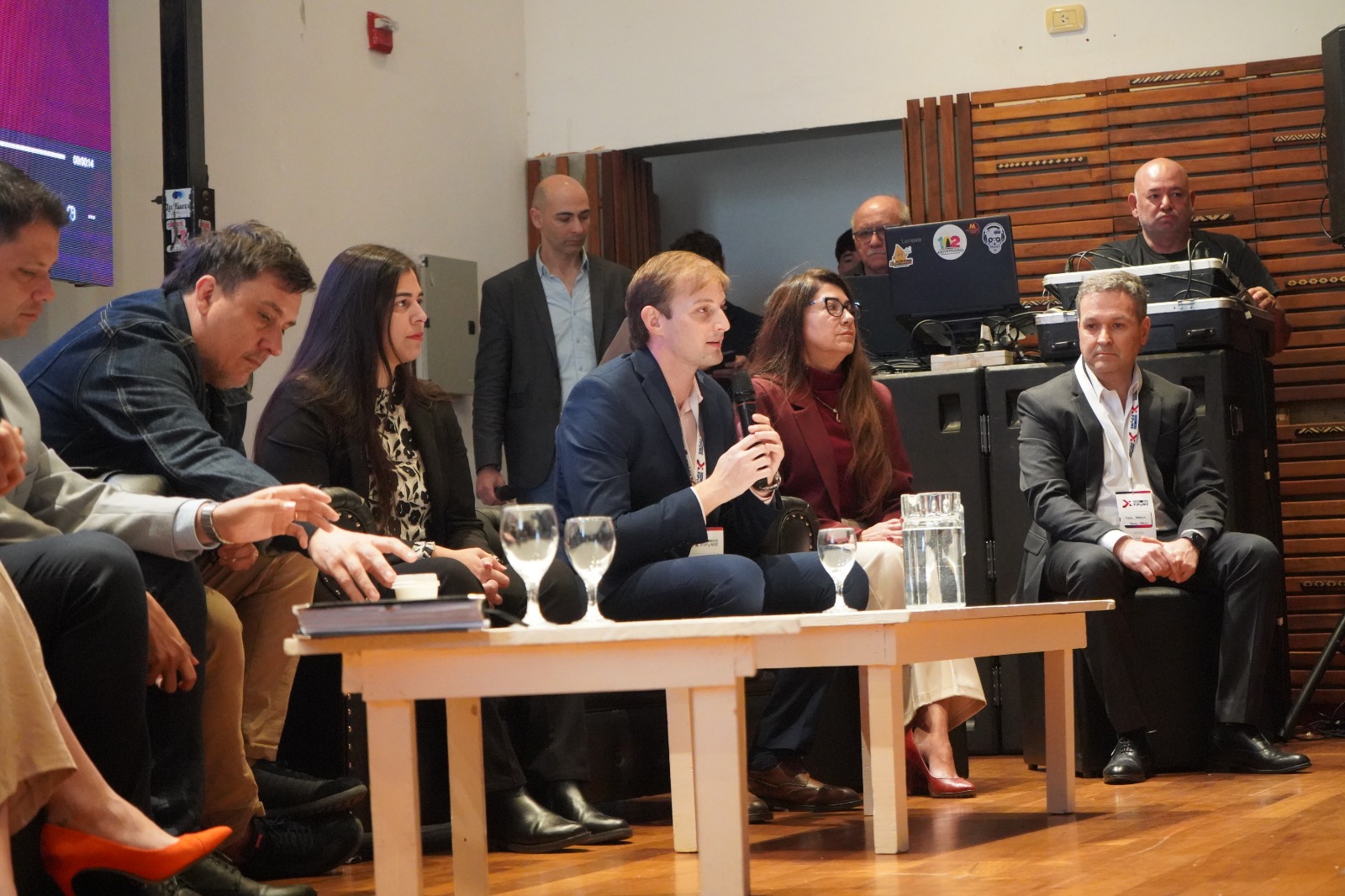 Con la participación de más de 150 asistentes, 15 empresas expositoras y 10 disertantes, FiPyME dejó claves para un ecosistema financiero "cambiante y en expansión" imagen-6