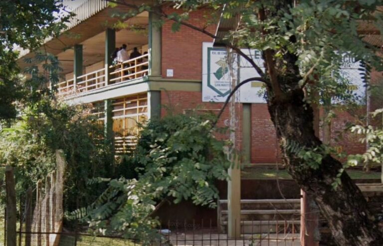 Intervención policial por una pelea entre alumnos en una escuela de Posadas imagen-9