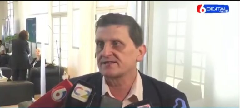 «Hay que seguir apostando a las pymes misioneras», instó el ministro Safrán "Hay que seguir apostando a las pymes misioneras", instó el ministro Safrán imagen-32