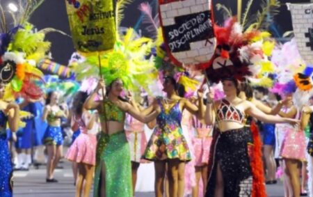 Estudiantina 2025: definieron nuevas fechas de realización, inicia este viernes 26 imagen-10