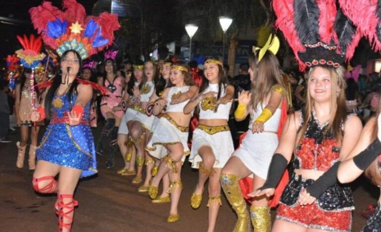 Estudiantes, docentes y familias deberán esperar: se suspende el inicio de la Estudiantina 2025 por causas de seguridad imagen-20