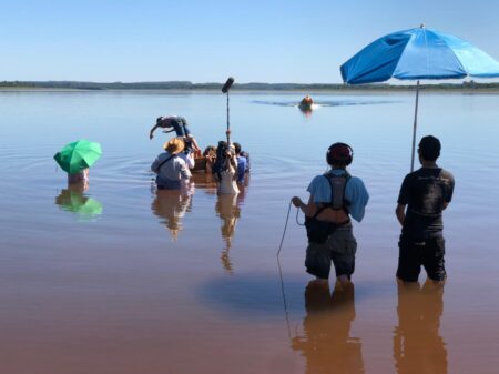 Ciclo Mandioca presenta «Vinchuca»: una historia de mentiras, amor y traición Ciclo Mandioca presenta "Vinchuca": una historia de mentiras, amor y traición imagen-8