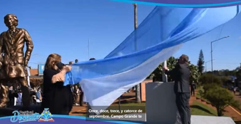 Arrancó en Campo Grande la 39na edición del Festival Provincial del Docente y estiman alta participación en las actividades organizadas Arrancó en Campo Grande la 39na edición del Festival Provincial del Docente y estiman alta participación en las actividades organizadas imagen-16