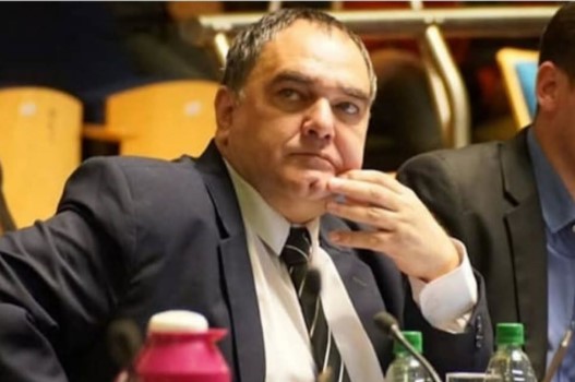 Gervasoni: "Cacho Bárbaro, dejá de mentir al yerbatero misionero" 3 Gervasoni: "Cacho Bárbaro, dejá de mentir al yerbatero misionero" imagen-2