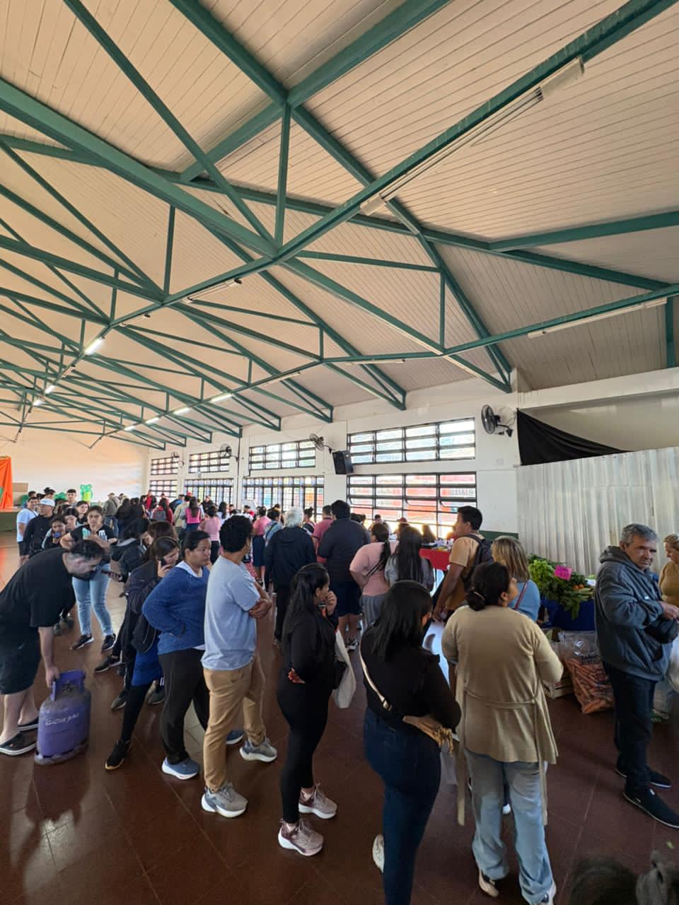 Más de 600 vecinos de Itaembé Mini accedieron a múltiples servicios médicos en un nuevo operativo del P.A.S. Posadas Más de 600 vecinos de Itaembé Mini accedieron a múltiples servicios médicos en un nuevo operativo del P.A.S. Posadas imagen-1