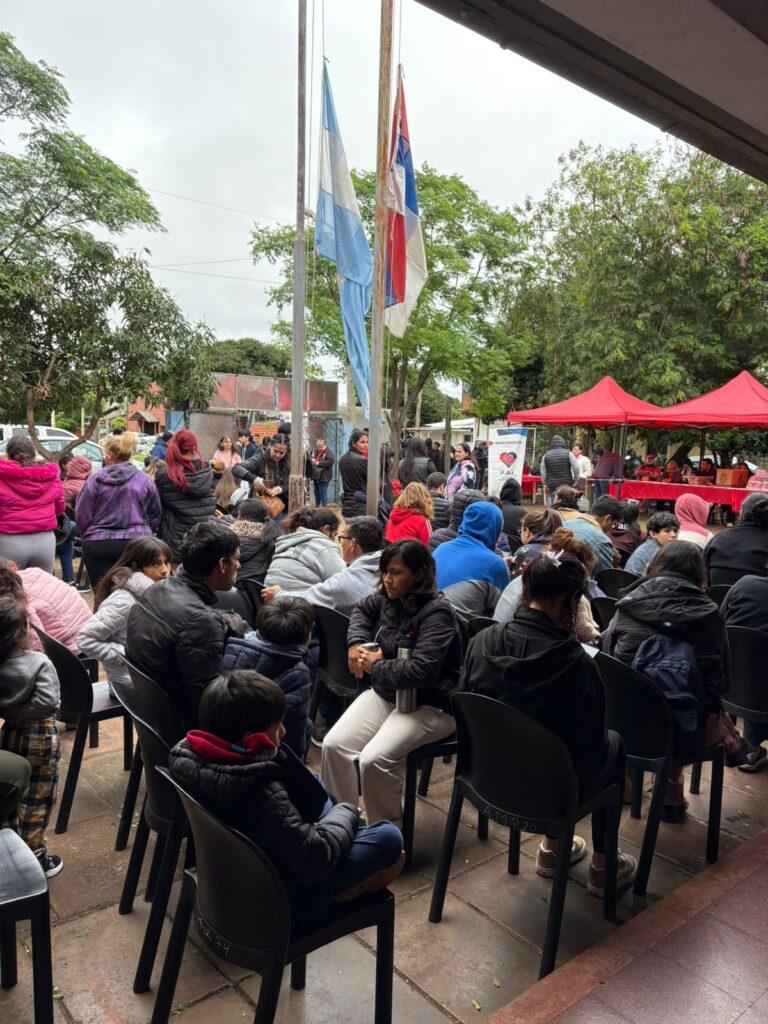 ‎Los vecinos de la Chacra 96 accedieron a los servicios integrales del P.A.S. imagen-41