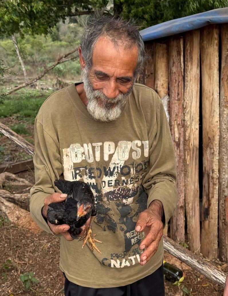 Con trabajo y alegría vecinos de Mártires recuperan una chacra y la vida en comunidad imagen-8