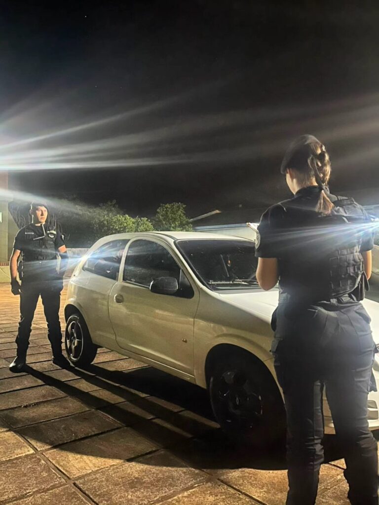 Con 2,88 de alcohol en sangre manejaba zigzagueando en plena avenida de Apóstoles y terminó detenido imagen-14