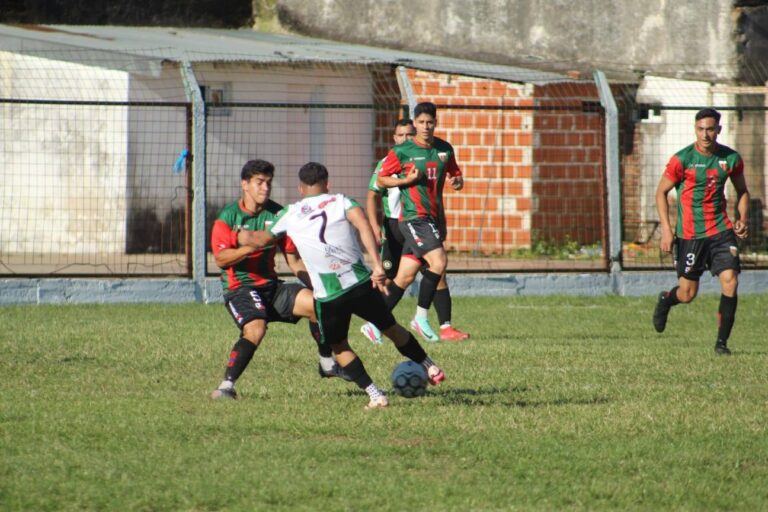 Fútbol: el Torneo Provincial define sus finalistas imagen-32