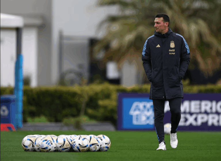 Con dos sorpresas del fútbol local, Lionel Scaloni dio a conocer la lista de la selección argentina para los amistosos en Estados Unidos imagen-36