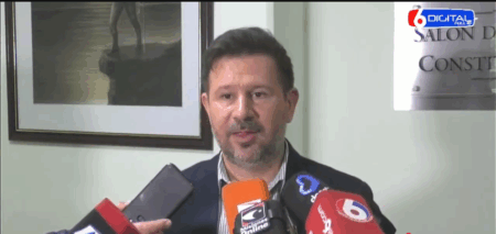 Aranda explicó cómo el manual sobre grooming busca brindar herramientas a menores, familias y docentes para prevenir situaciones de riesgo en el uso de tecnología imagen-3