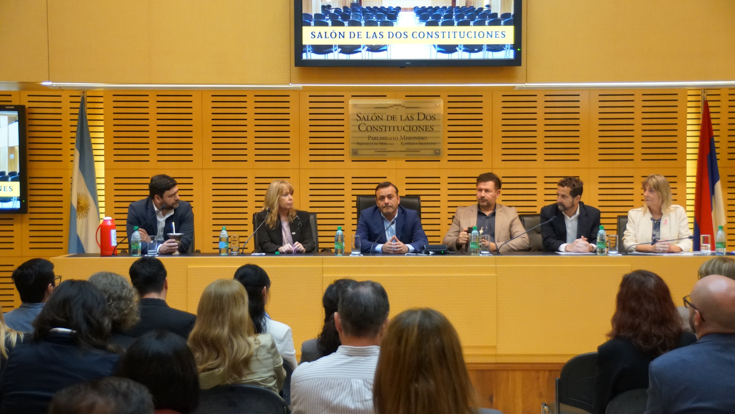 La Legislatura firmó convenios con la Universidad Nacional de Misiones y presentó el Compendio Jurídico de Educación Superior imagen-2