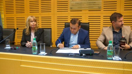 La Legislatura firmó convenios con la Universidad Nacional de Misiones y presentó el Compendio Jurídico de Educación Superior imagen-6