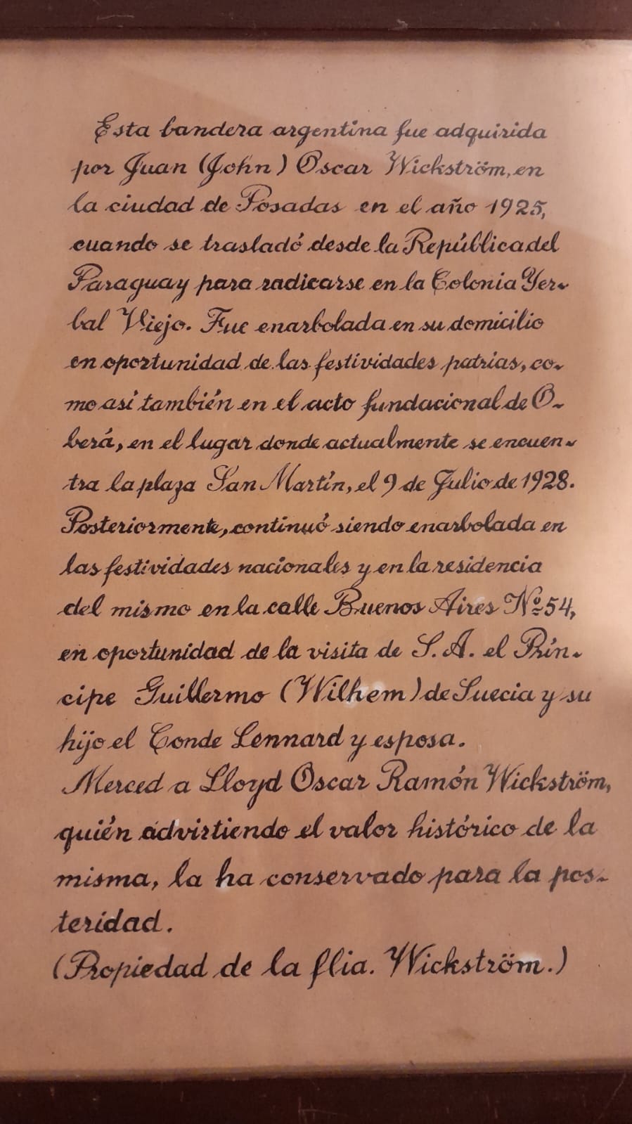La primera bandera argentina que ondeó en Oberá se restaura en el Museo Yaparí para su conservación histórica 3 La primera bandera argentina que ondeó en Oberá se restaura en el Museo Yaparí para su conservación histórica imagen-2