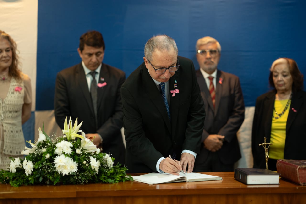 Passalacqua acompañó la asunción de Valeria Fiore Cáceres como ministra del Superior Tribunal de Justicia 11 Passalacqua acompañó la asunción de Valeria Fiore Cáceres como ministra del Superior Tribunal de Justicia imagen-10