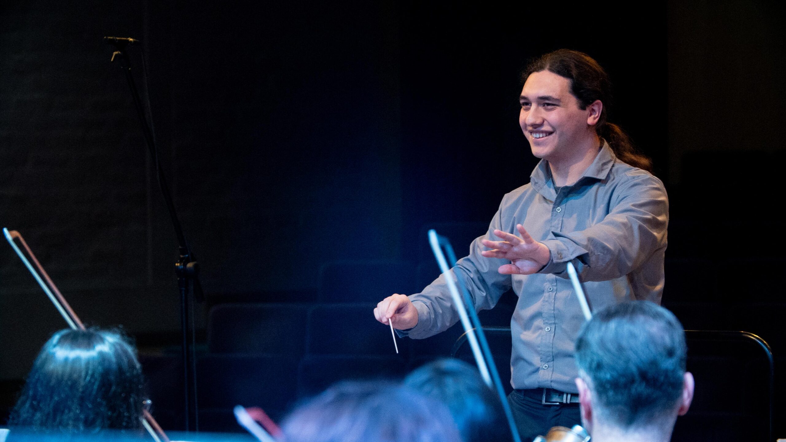 La Orquesta de Cámara del Parque del Conocimiento presenta Tradición y Modernidad sinfónica con Fernando Angulo al frente La Orquesta de Cámara del Parque del Conocimiento presenta Tradición y Modernidad sinfónica con Fernando Angulo al frente imagen-1