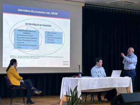 Oberá fue sede de un nuevo encuentro de Responsabilidad Fiscal Provincial, con la participación de municipios imagen-4