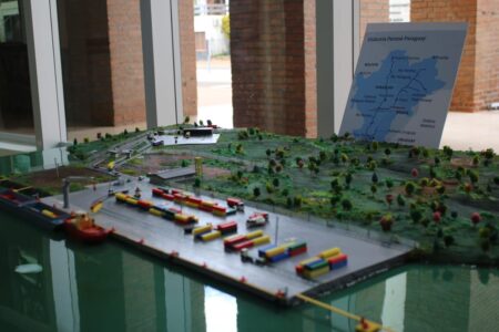 El talento misionero puede generar recursos económicos, destacan en inauguración de la Muestra “Pulso de un Corredor Vivo” imagen-6