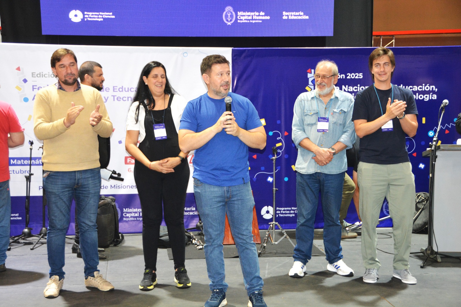 Con la peña de apertura, se puso en marcha la Feria Nacional de Educación, Arte, Ciencias y Tecnologías imagen-8