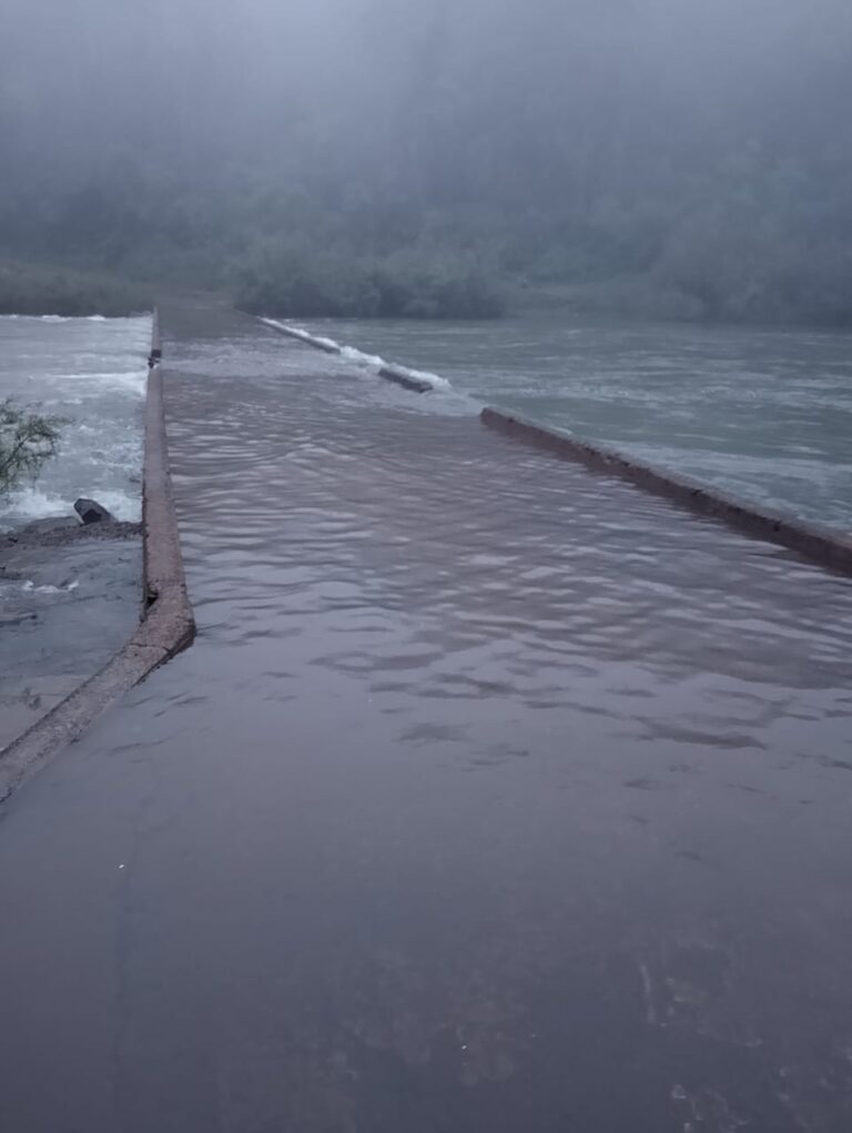 Parque Moconá, cerrado por crecida del arroyo Yabotí imagen-43