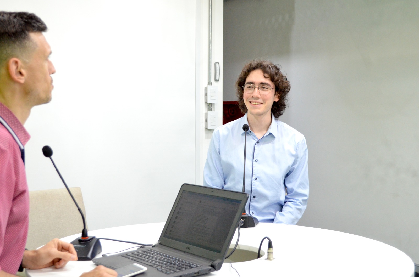 El joven pianista de 21 años, Nazareno Magan Huntter, prepara su debut como solista el 13 de noviembre con nueva propuesta artística imagen-8