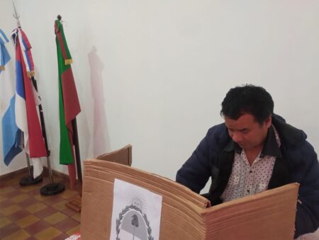 Capacitaciones sobre Boleta Única Papel alcanzaron a referentes de más de 18 comunidades Mbya Guaraní en San Ignacio imagen-9