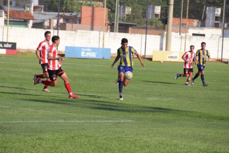 Fútbol: Mitre empató y deberá buscar la clasificación como visitante imagen-5