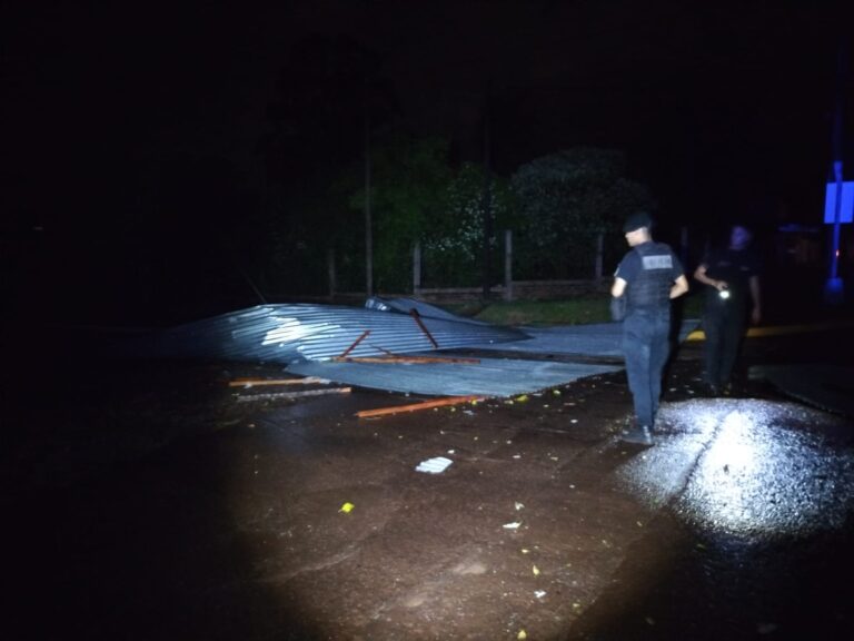 La Policía realiza relevamientos por las inclemencias climáticas en toda la provincia imagen-45