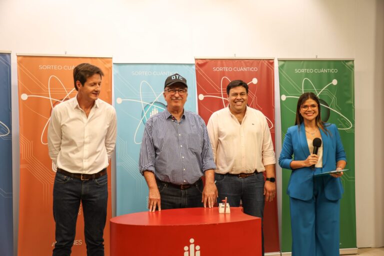 Passalacqua encabezó el sorteo de ubicación de 130 nuevas viviendas en Oberá imagen-5