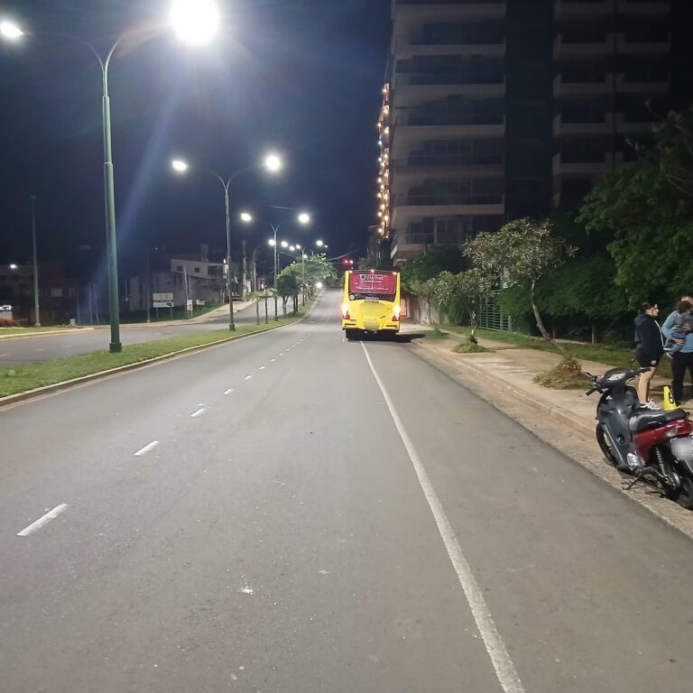 Posadas: choque múltiple en avenida Urquiza dejó una mujer lesionada imagen-32