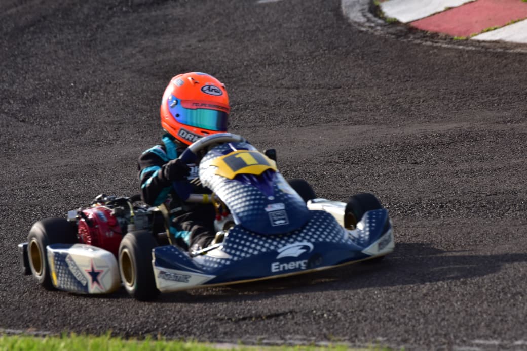 Karting: con grandes carreras todas las categorías del Campeonato Misionero se pusieron al día imagen-10