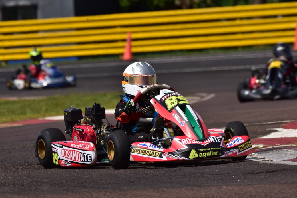 Karting: con grandes carreras todas las categorías del Campeonato Misionero se pusieron al día imagen-14