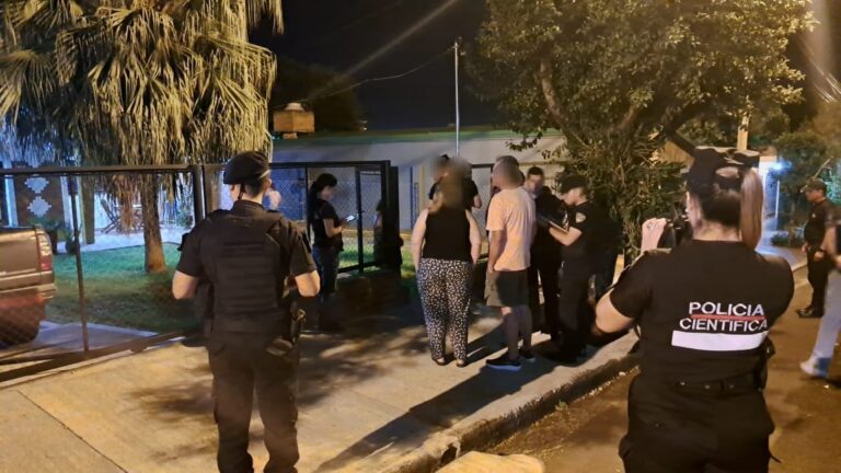 Detuvieron a dos hombres acusados de mantener cautivo a un chofer en Puerto Rico imagen-15