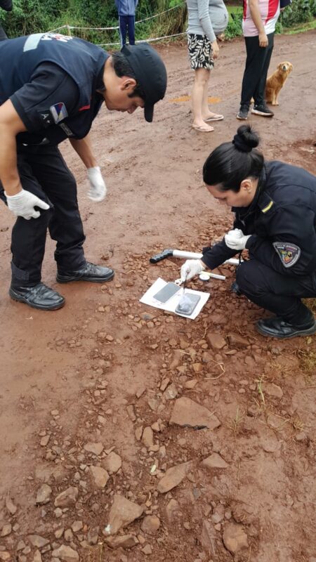 Investigan un asalto con el uso de arma de fuego en la zona Sur de Posadas, se habrían llevado cerca de $10 millones Investigan un asalto con el uso de arma de fuego en la zona Sur de Posadas, se habrían llevado cerca de $10 millones imagen-6