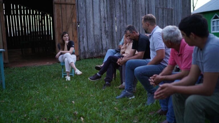 Micaela Gacek propone la democratización del FET como una reforma histórica del sistema tabacalero en Misiones imagen-22