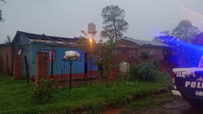 Temporal: realizan relevamientos por daños en distintas localidades y Protección Civil ya asistió a siete familias en Posadas imagen-10