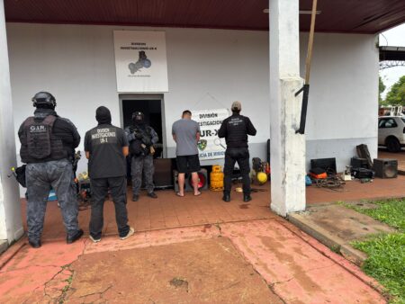 Desmantelaron dos búnkers de acopio de objetos robados en Garupá y detuvieron a su presunto regenteador imagen-7