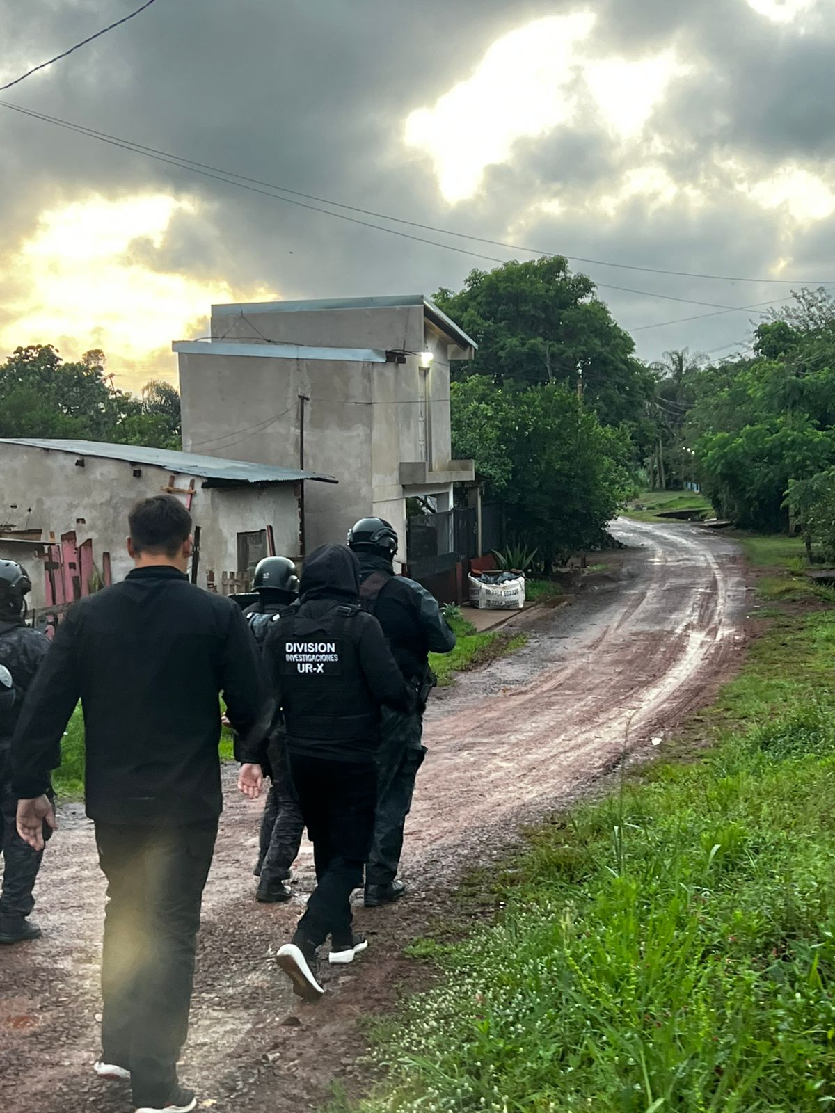 Desmantelaron dos búnkers de acopio de objetos robados en Garupá y detuvieron a su presunto regenteador 5 Desmantelaron dos búnkers de acopio de objetos robados en Garupá y detuvieron a su presunto regenteador imagen-4