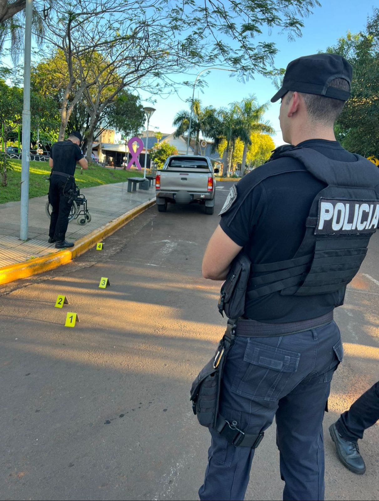 Una mujer resultó lesionada tras ser embestida por una camioneta en Puerto Rico 3 Una mujer resultó lesionada tras ser embestida por una camioneta en Puerto Rico imagen-2