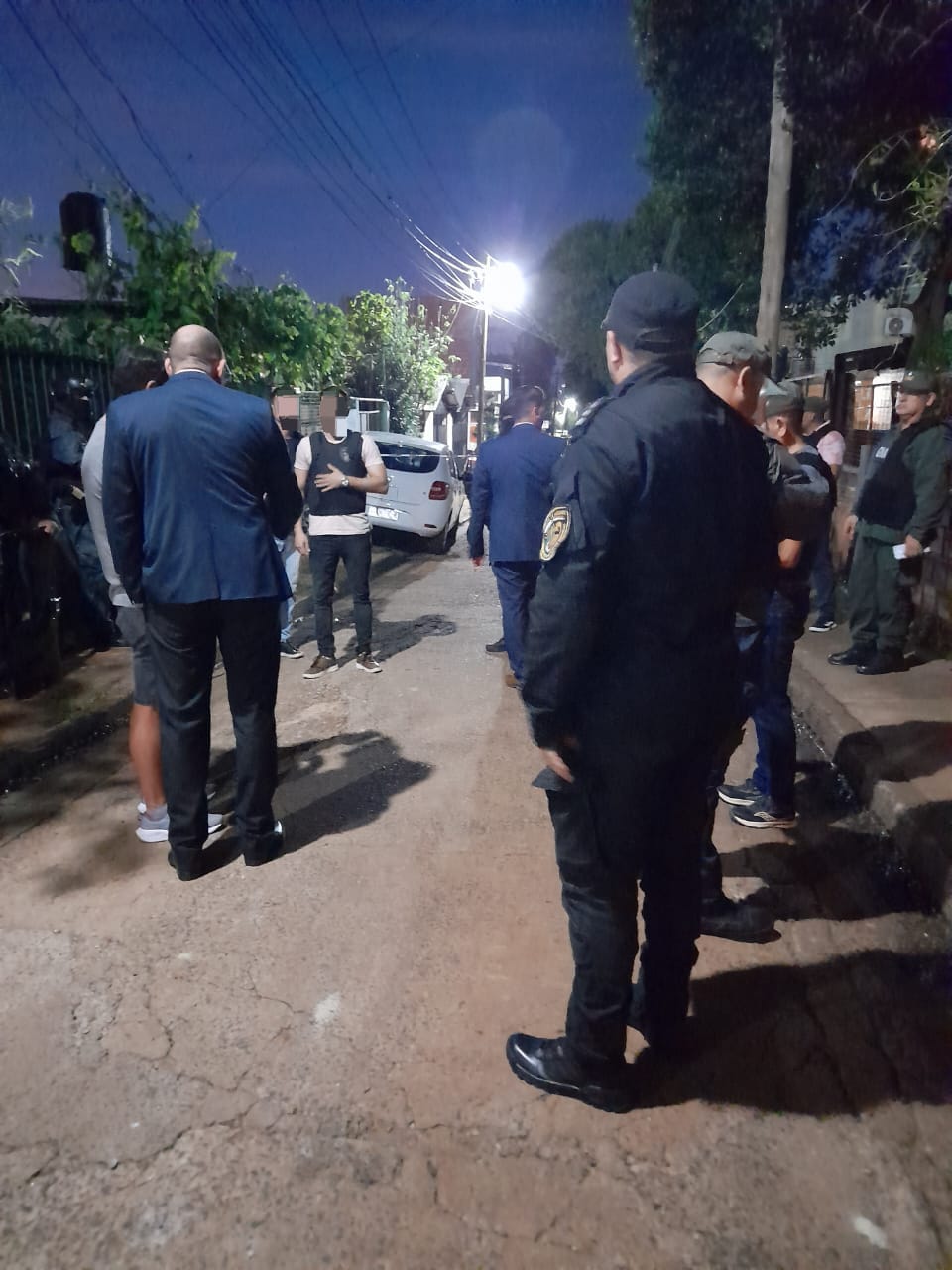 Capturan a siete miembros de una banda criminal en Posadas: secuestraron armas, droga y bienes robados 9 Capturan a siete miembros de una banda criminal en Posadas: secuestraron armas, droga y bienes robados imagen-8