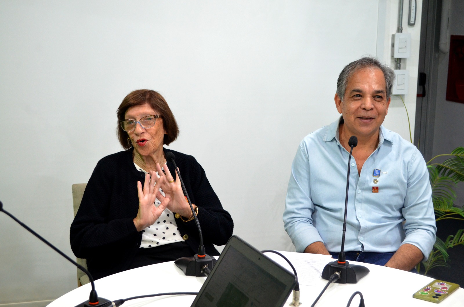 Rotary Club Posadas Villa Lanús organiza este jueves una charla abierta sobre prevención del cáncer de mama con profesionales y testimonios de superación 9 Rotary Club Posadas Villa Lanús organiza este jueves una charla abierta sobre prevención del cáncer de mama con profesionales y testimonios de superación imagen-8