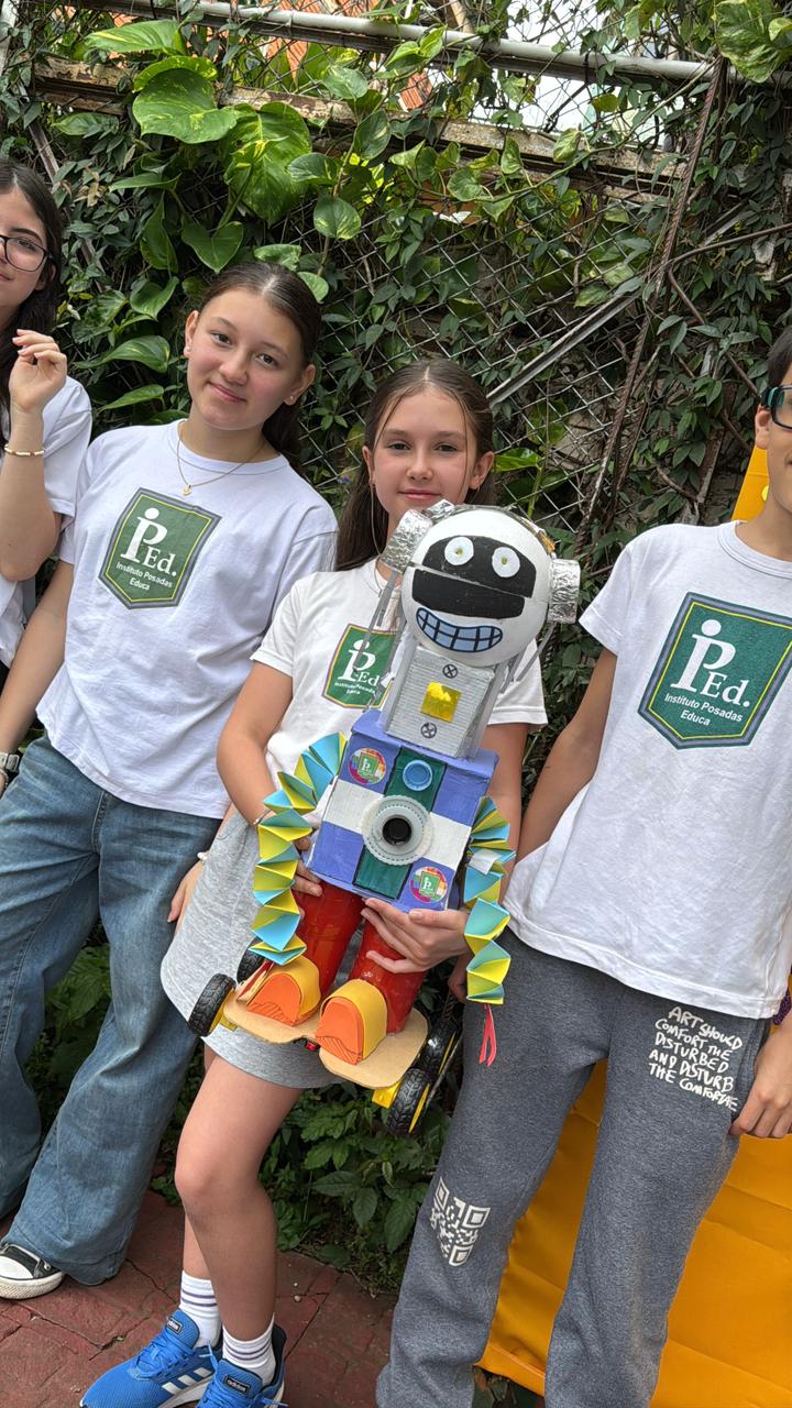 Estudiantes de Posadas y Sumá tu Escuela, crean “Dumbo”: un robot que detecta el exceso de ruido en el aula 3 Estudiantes de Posadas y Sumá tu Escuela, crean “Dumbo”: un robot que detecta el exceso de ruido en el aula imagen-2