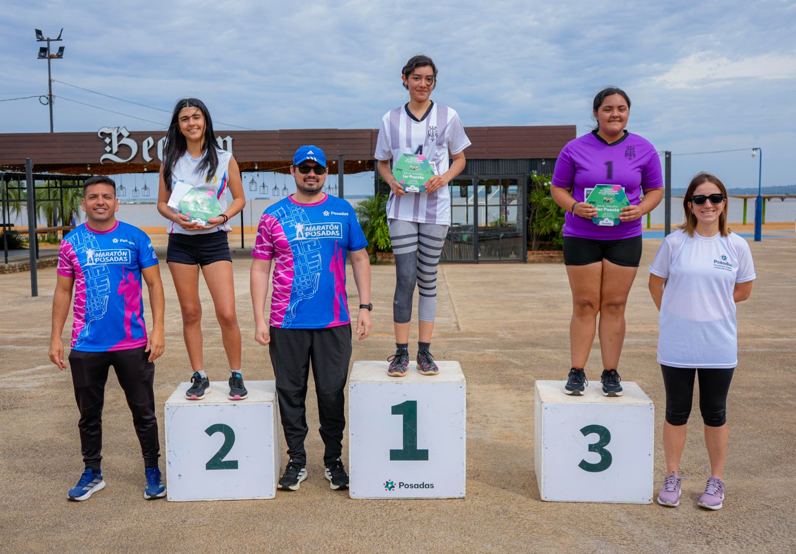 La Estudiantina posadeña celebró su 75° aniversario con una carrera en la Costanera imagen-12