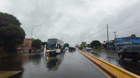 Posadas: siniestro vial entre un automóvil y un ómnibus: un lesionado imagen-3