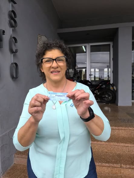 Elecciones 2025: “Es un sistema sumamente práctico y eso agiliza la elección”, afirmó la candidata Blach sobre la BUP imagen-3