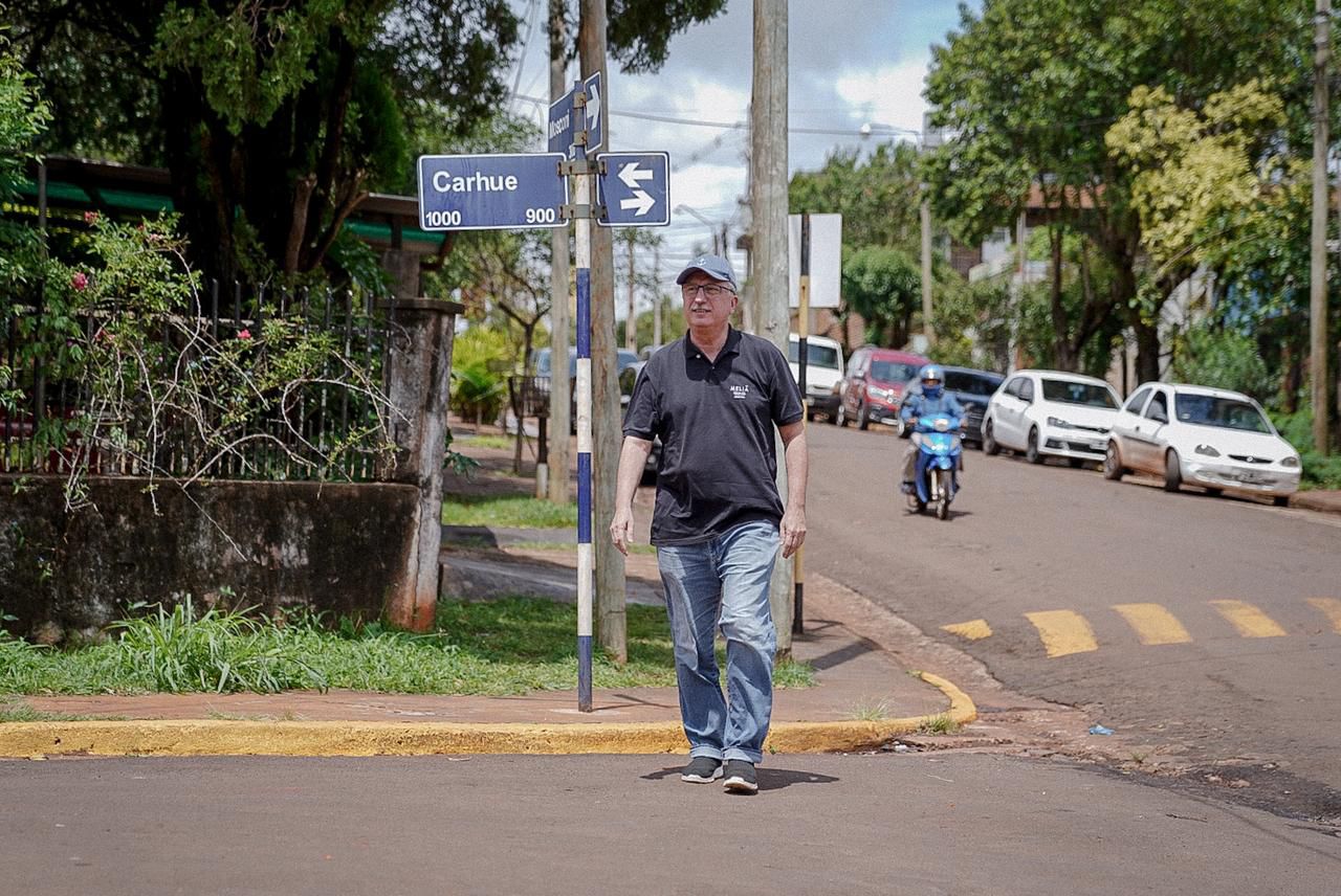 Elecciones 2025: “Está votando mucha gente y Misiones da siempre el ejemplo de ir a votar”, dijo Passalacqua 5 Elecciones 2025: “Está votando mucha gente y Misiones da siempre el ejemplo de ir a votar”, dijo Passalacqua imagen-4