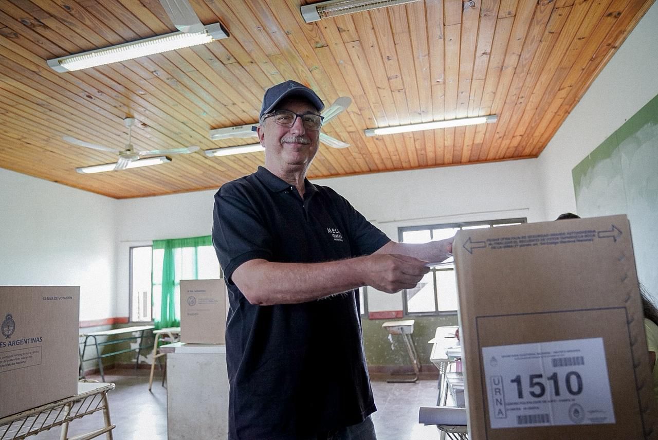 Elecciones 2025: “Está votando mucha gente y Misiones da siempre el ejemplo de ir a votar”, dijo Passalacqua Elecciones 2025: “Está votando mucha gente y Misiones da siempre el ejemplo de ir a votar”, dijo Passalacqua imagen-1