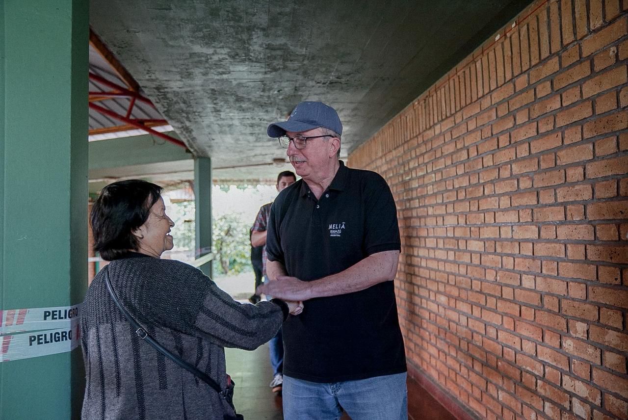 Elecciones 2025: “Está votando mucha gente y Misiones da siempre el ejemplo de ir a votar”, dijo Passalacqua 11 Elecciones 2025: “Está votando mucha gente y Misiones da siempre el ejemplo de ir a votar”, dijo Passalacqua imagen-10